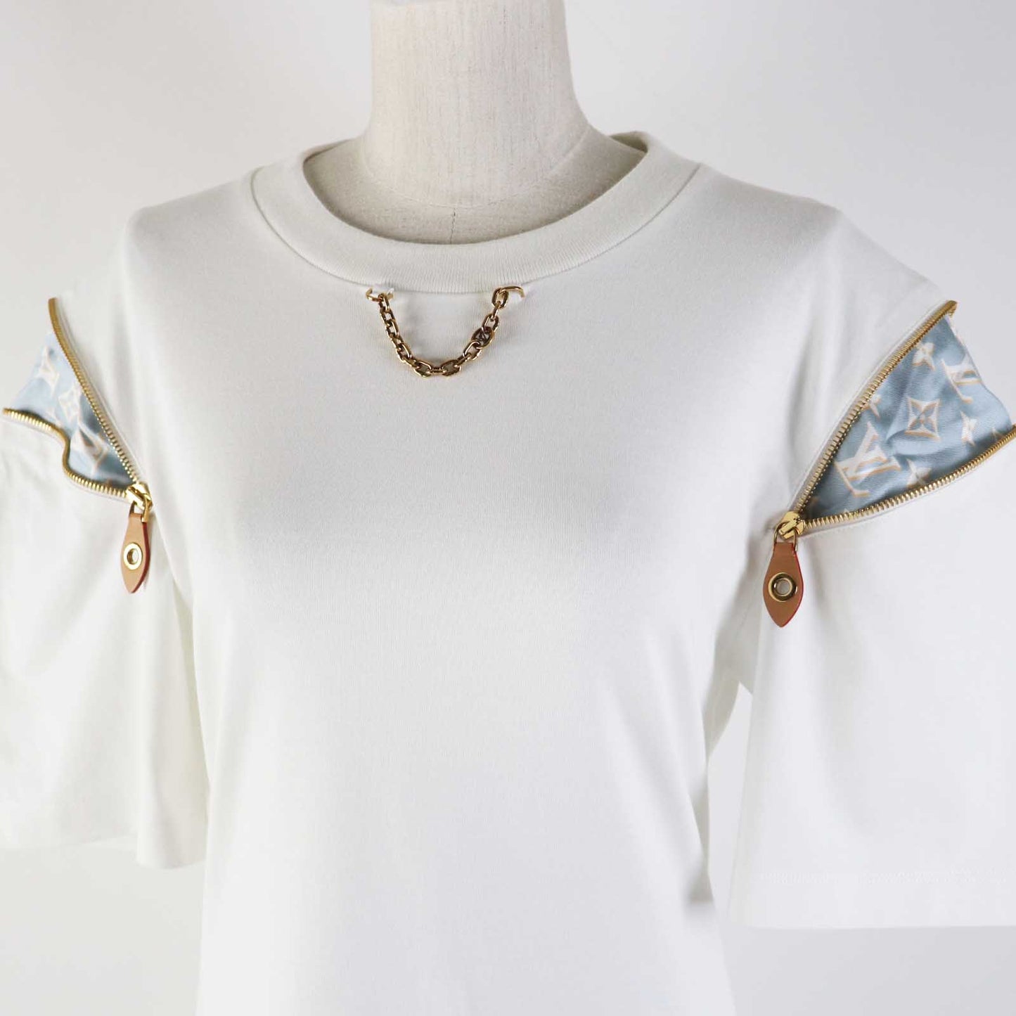 Louis Vuitton one piece 1ABRXK Parts 70 Leather Cotton White Blue Apparel