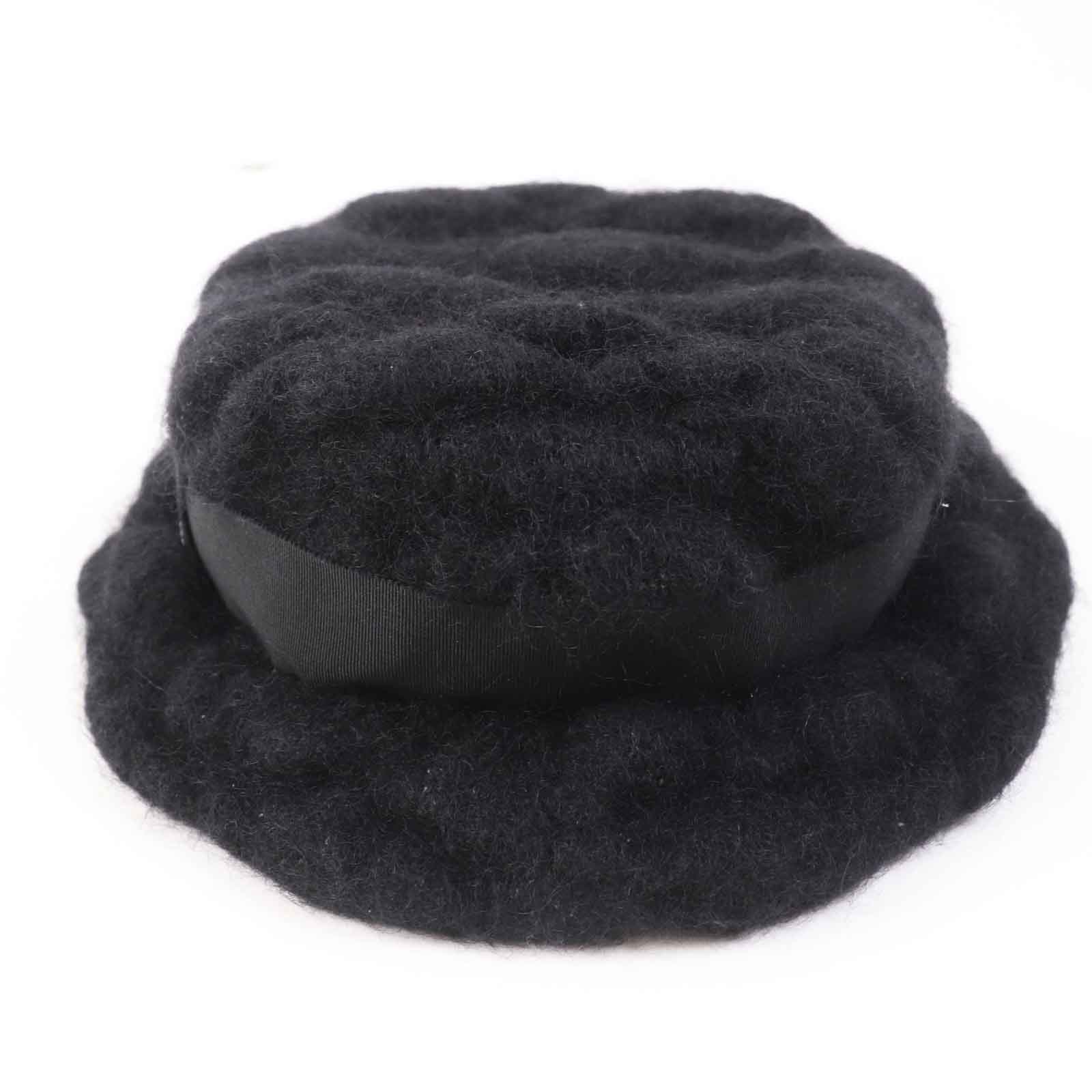 Chanel hat Black