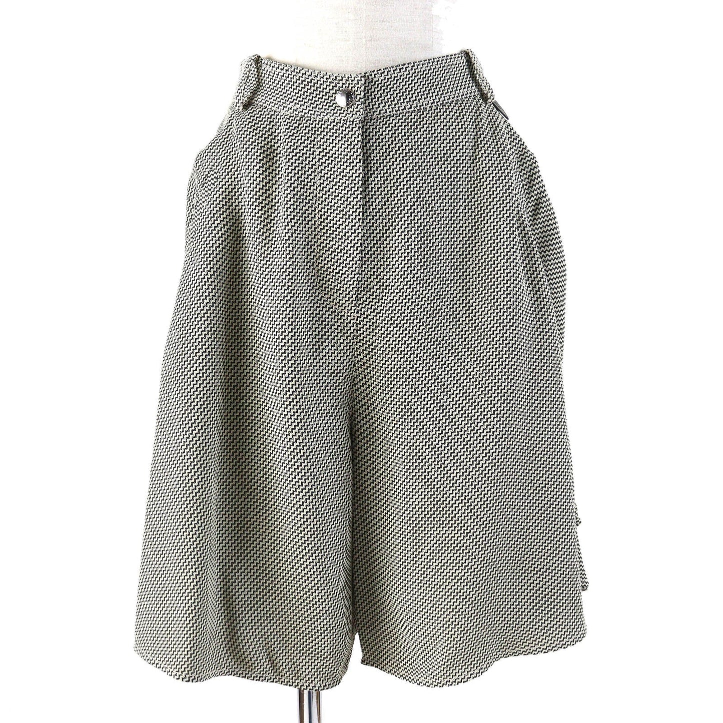 Louis Vuitton Black Beige Apparel