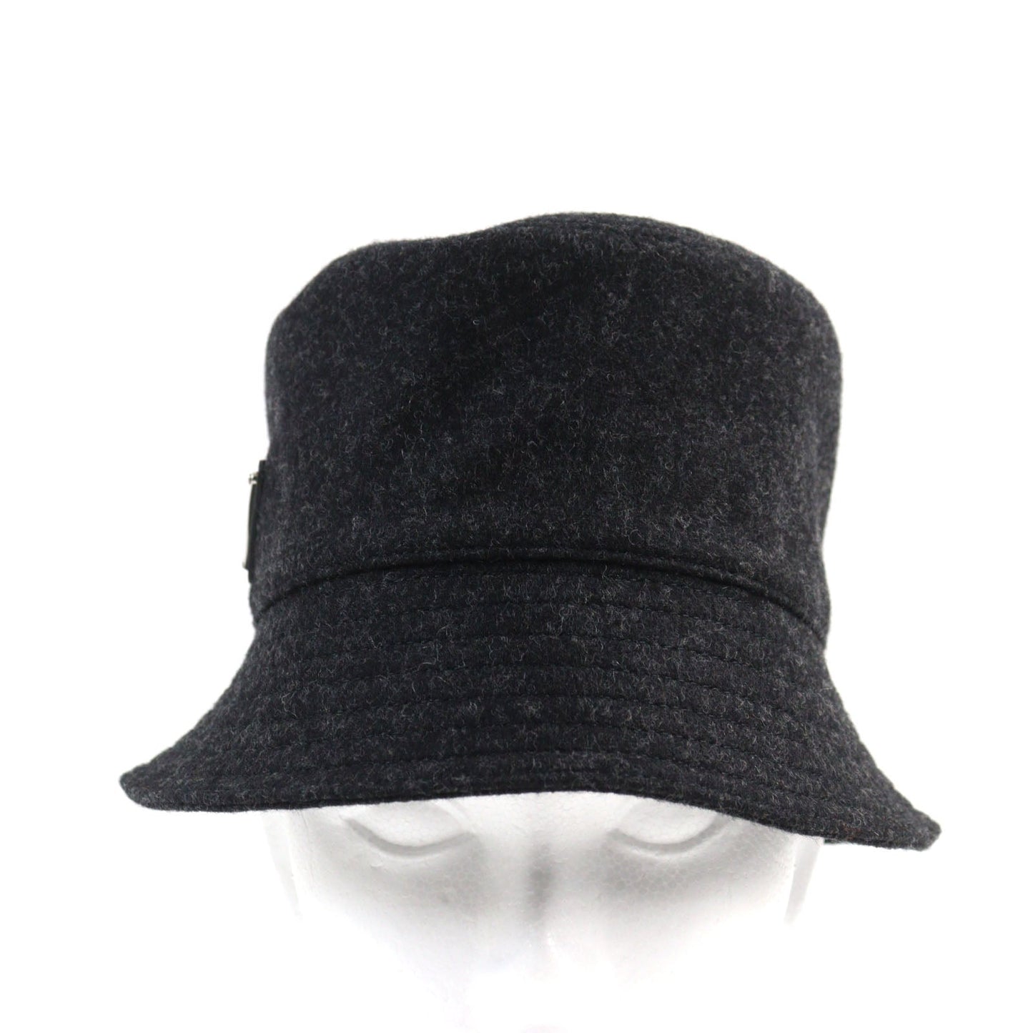 Hat Outer: % Wool, Lining: % Cotton Travel Bag