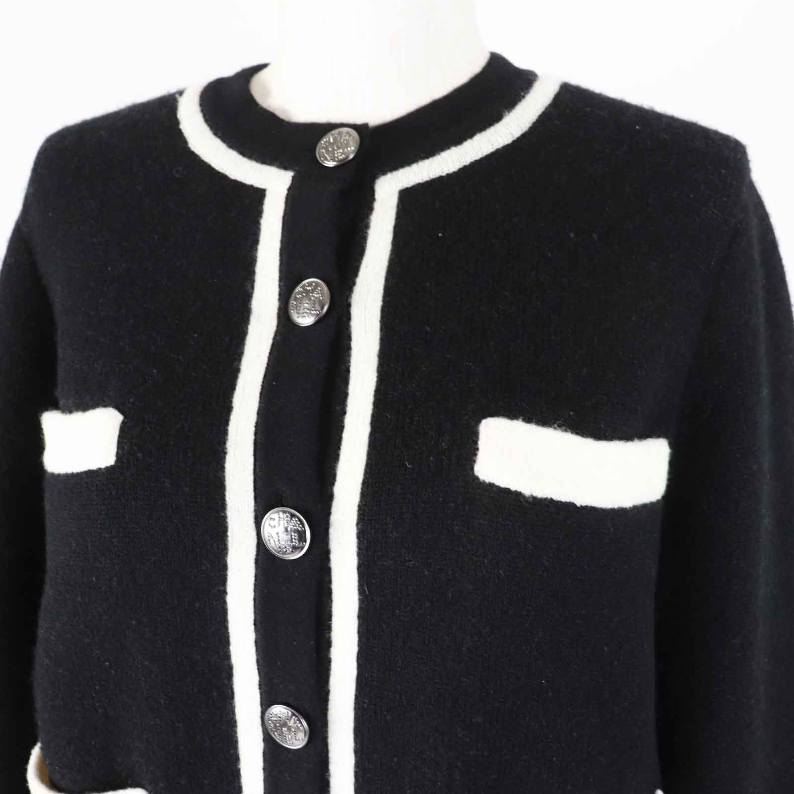 Chanel cardigan omen 34 Black White Handbag
