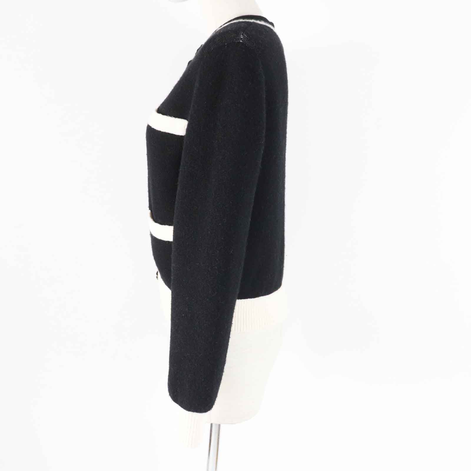 Chanel cardigan omen 34 Black White Handbag