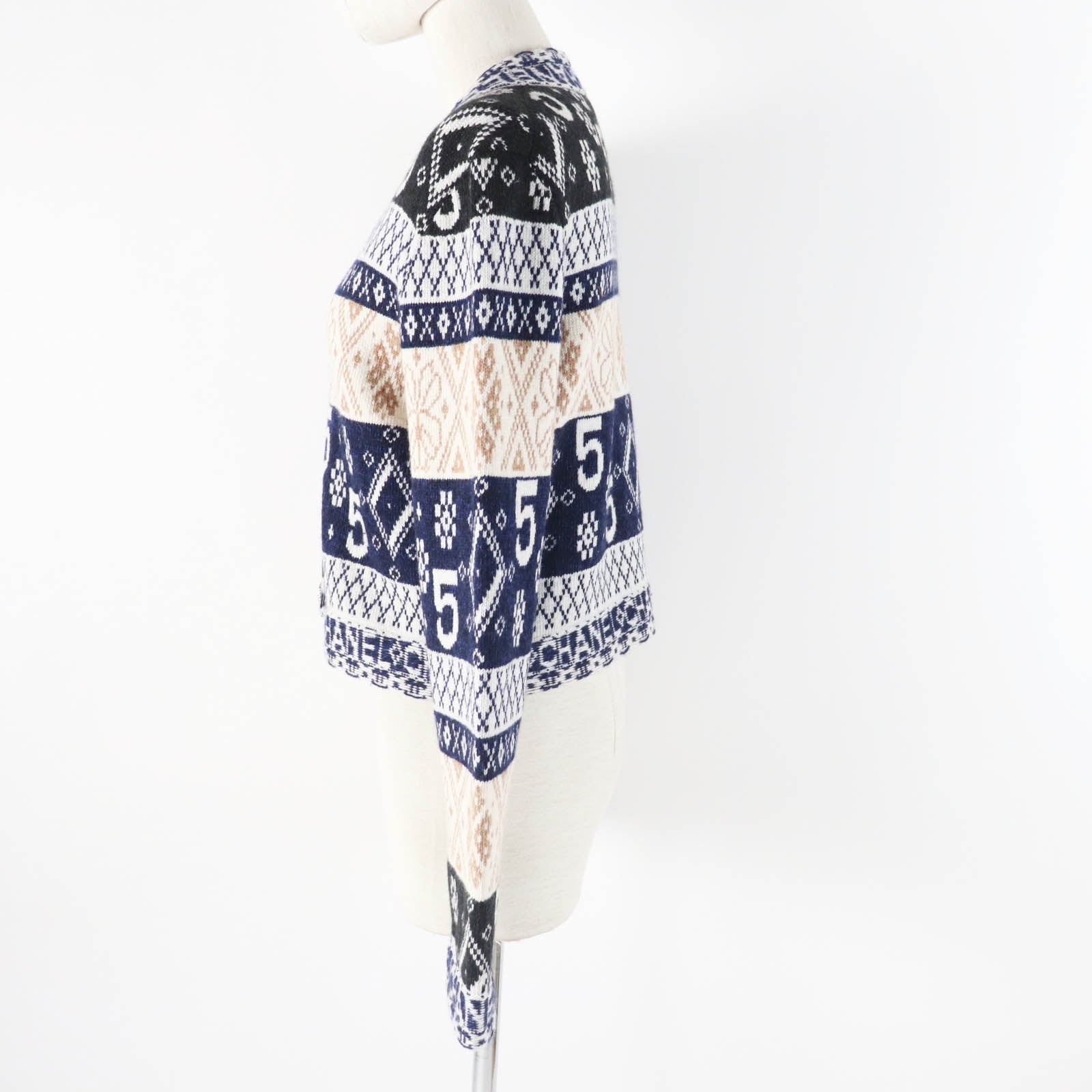 Chanel cardigan 20B Handbag