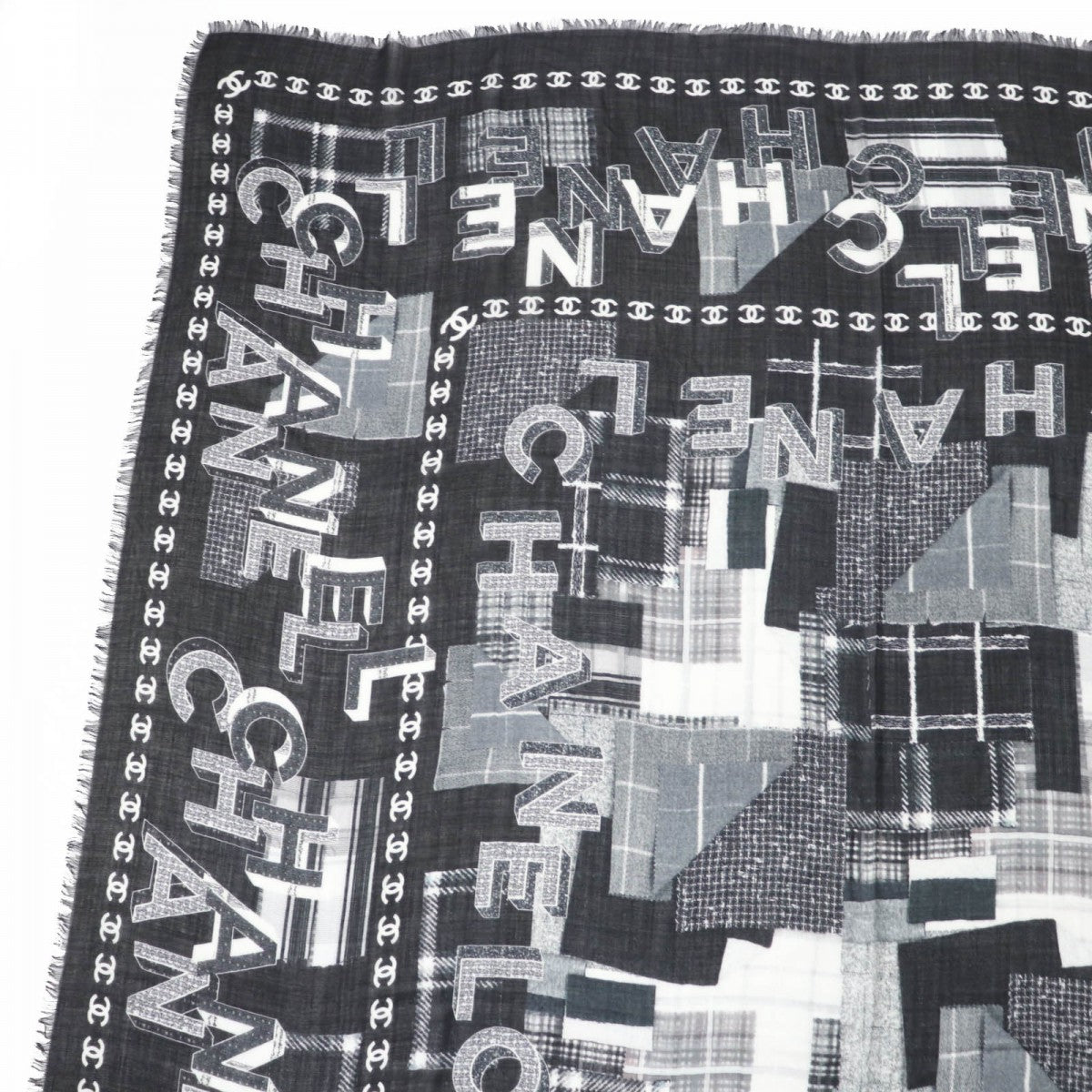 Chanel scarf 21B Black White