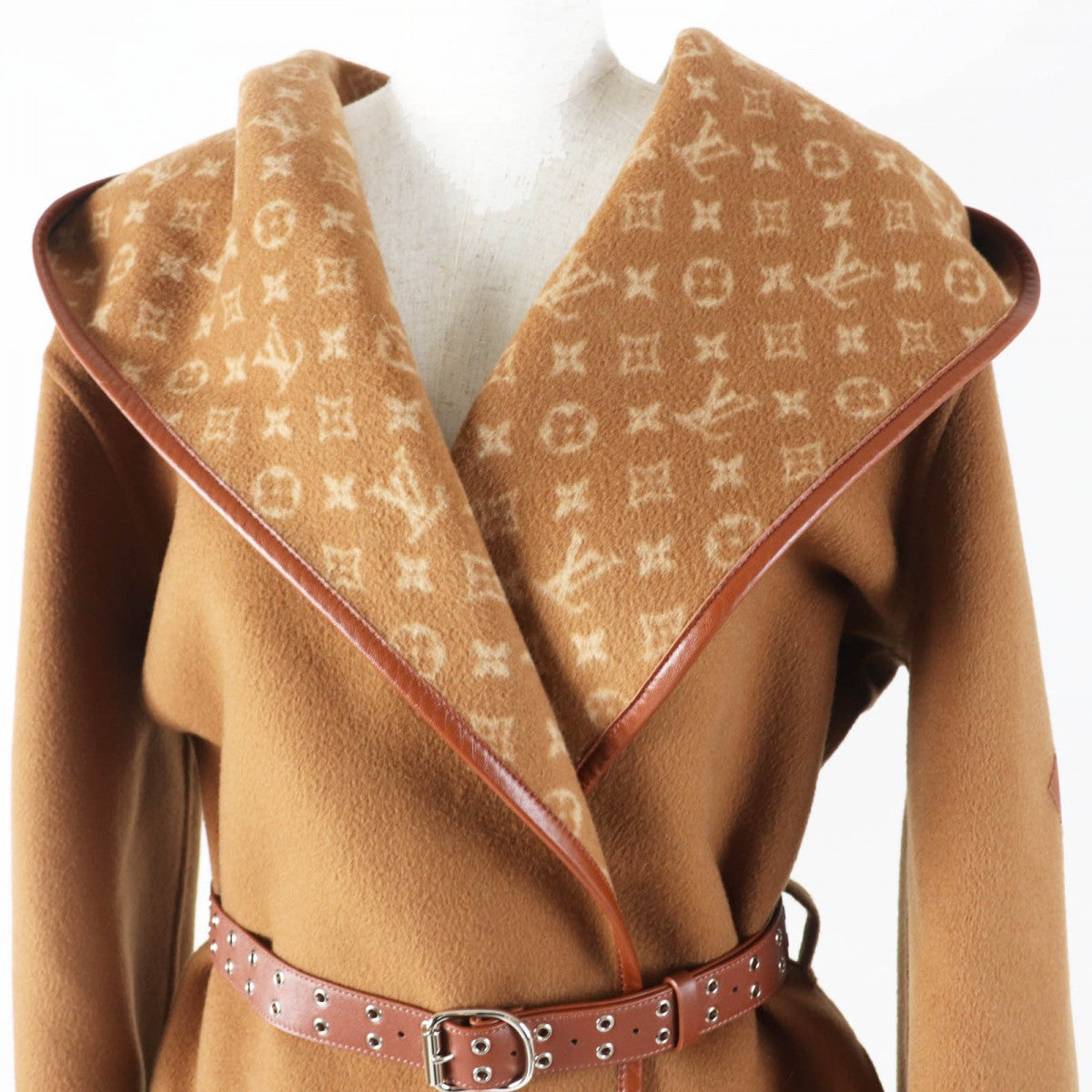 Louis Vuitton coat 1A8262 Part sheep Camel Leather Wool Apparel