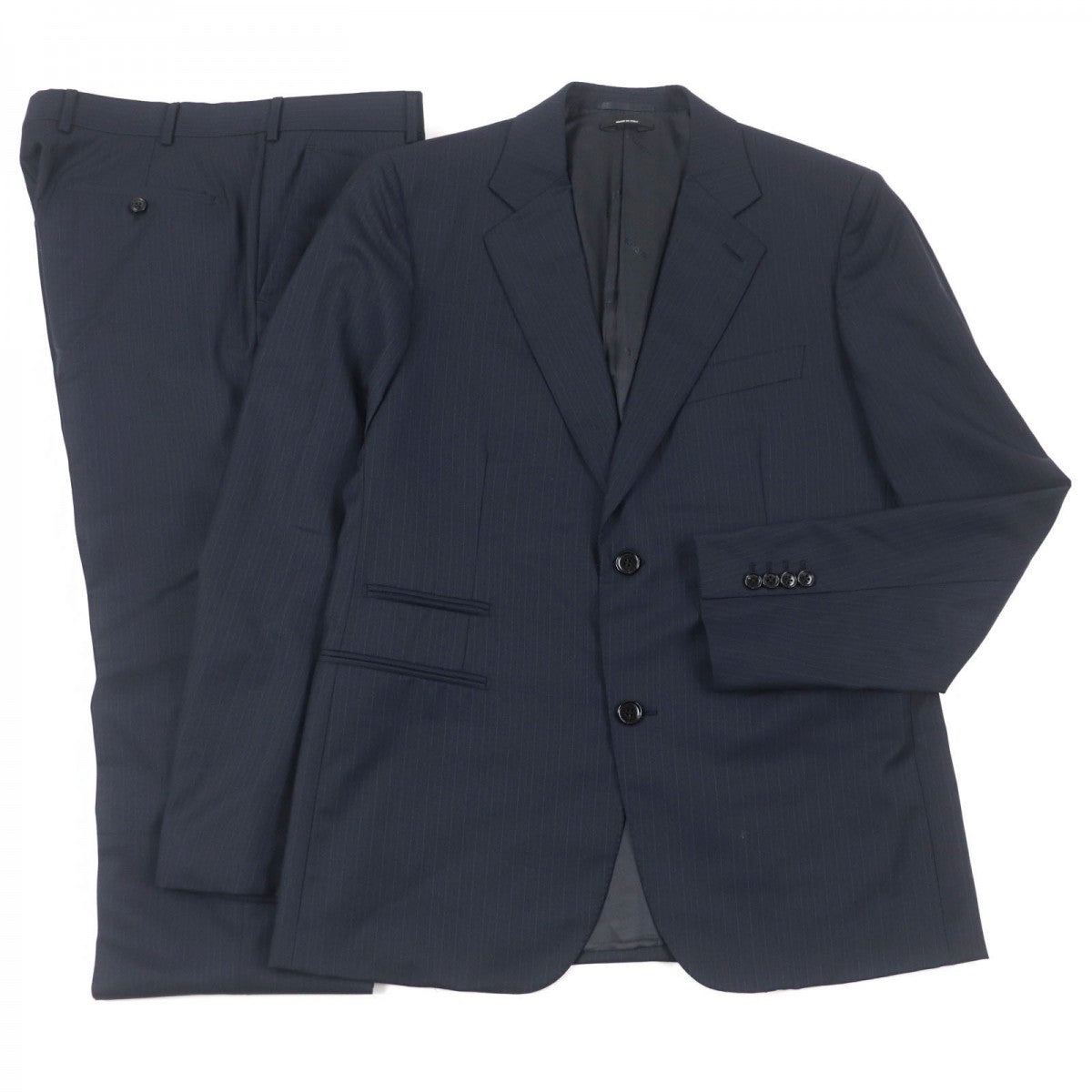 Suit Outer: Virgin Wool, Lining: Cupra Navy Travel Bag