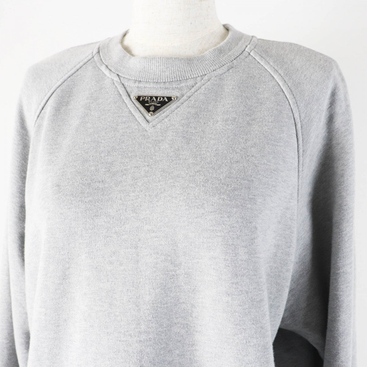 Sweat Main: % Cotton, Some Parts: % Tan Travel Bag