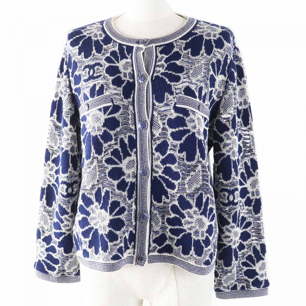 Chanel cardigan Part 55 cotton Part 23 White Handbag