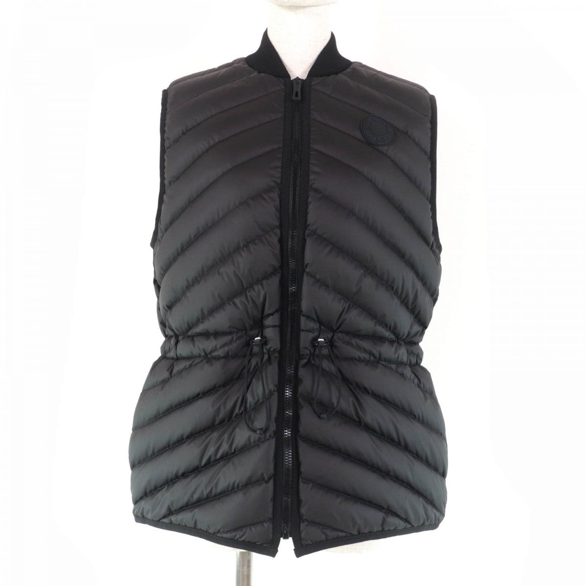 Down Vest Main: Polyester, Part: Wool, Part: Black Travel Bag