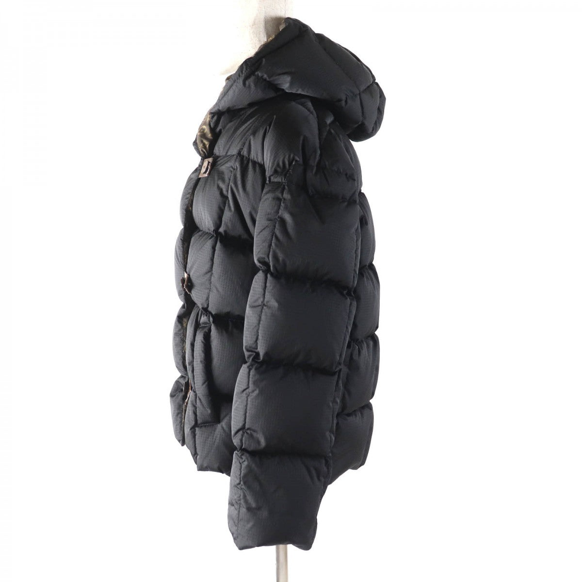 Louis Vuitton Down jacket 1AAIJB Filling 90 Nylon Cotton Black Apparel