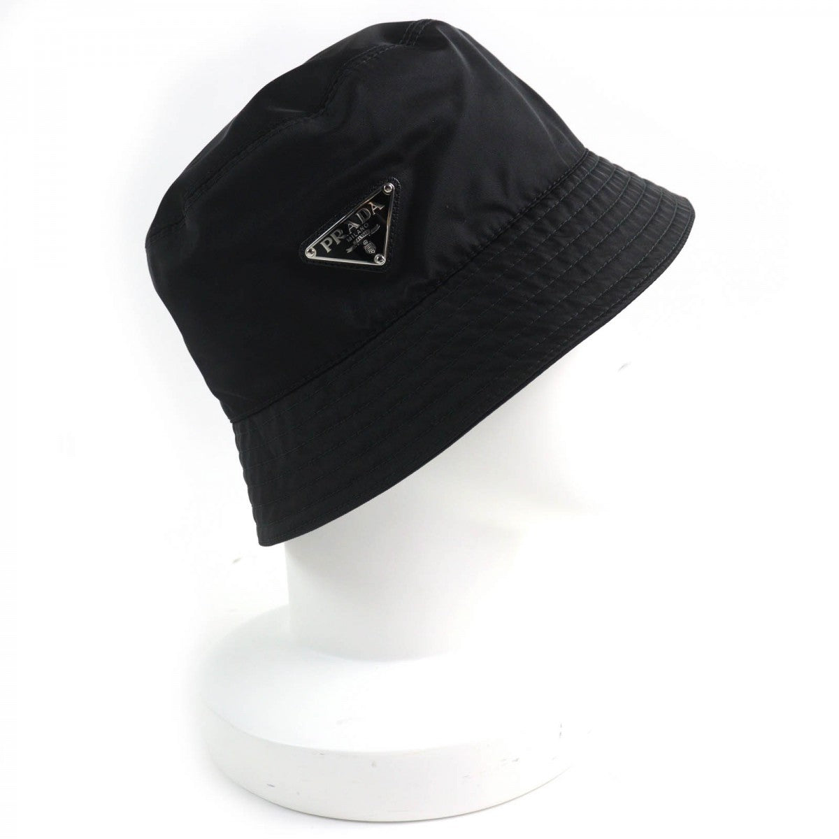 Hat Outer: % Recycled Polyamide, Lining: % Leather Black Travel Bag