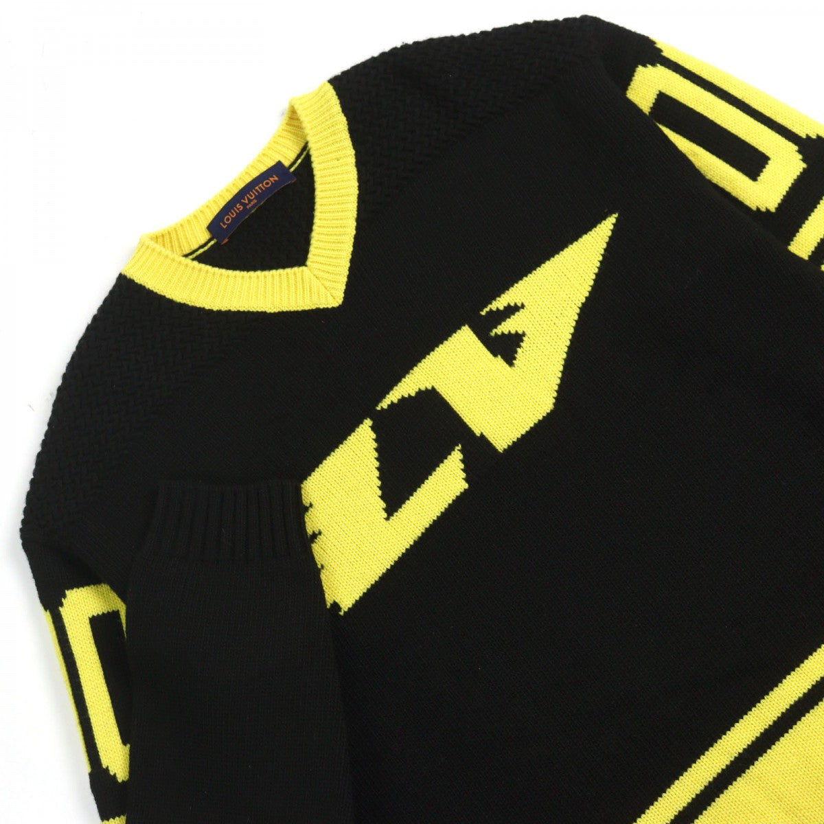 Louis Vuitton knit HMN86W 18 rayon 9 Nylon Wool Black Handbag