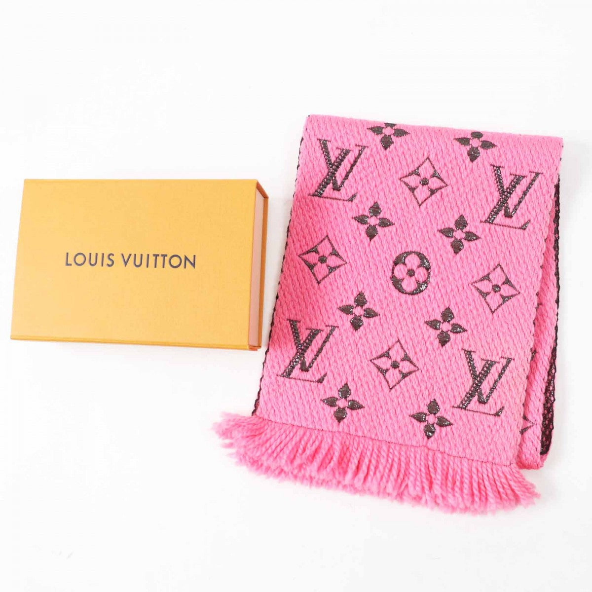 Louis Vuitton Scarf M76070 4 silk 3 Wool Logo