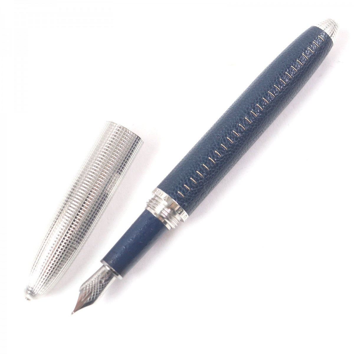 Louis Vuitton fountain pen Part Nib 750 Leather Silver Navy Handbag