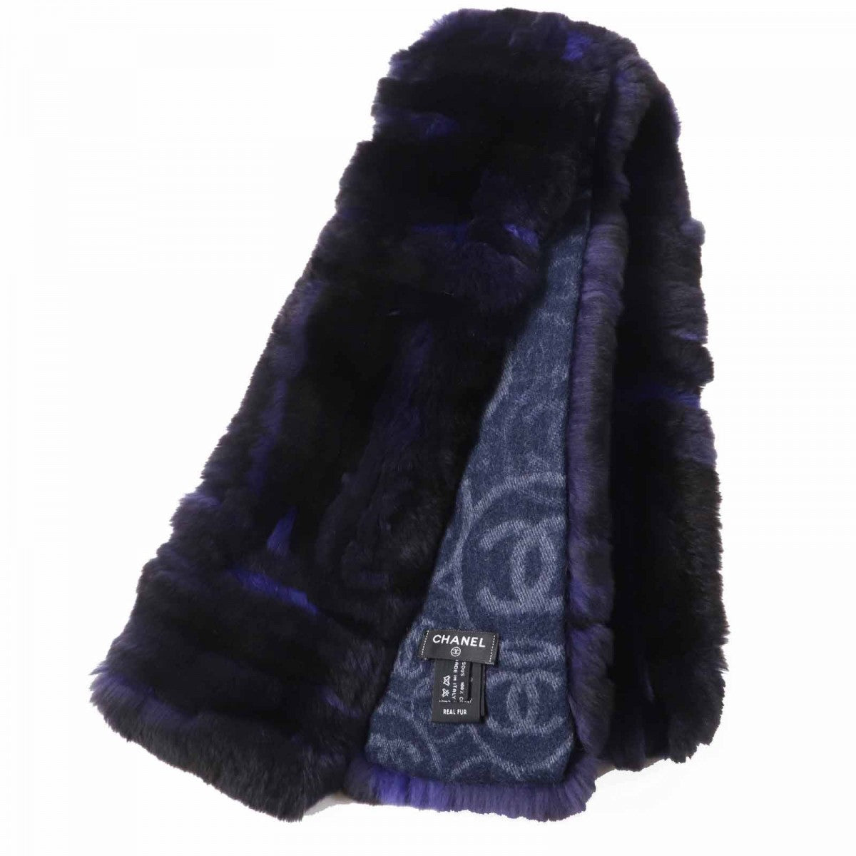 Chanel Scarf 17B