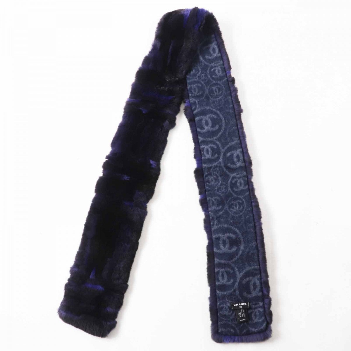 Chanel Scarf 17B