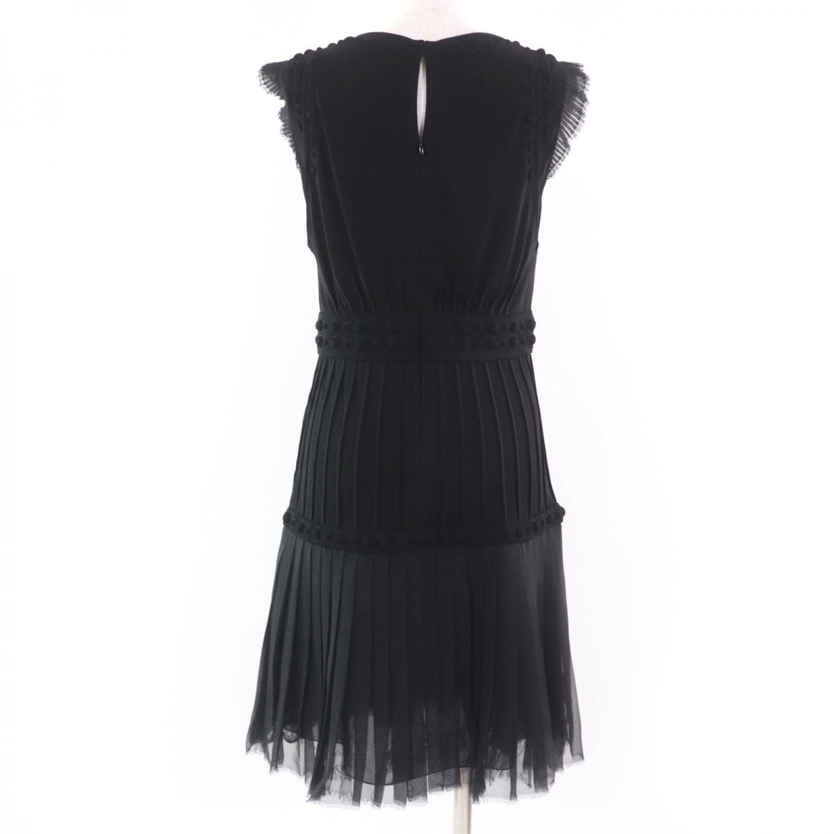 Chanel one piece 07A Rayon 40 Black Handbag