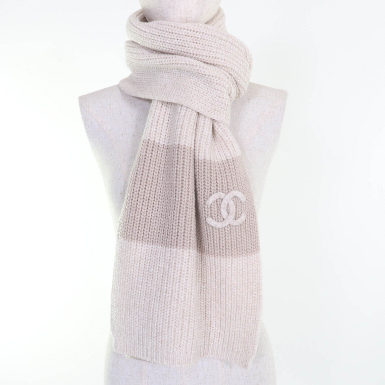 Chanel Scarf 24A cashmere type Beige