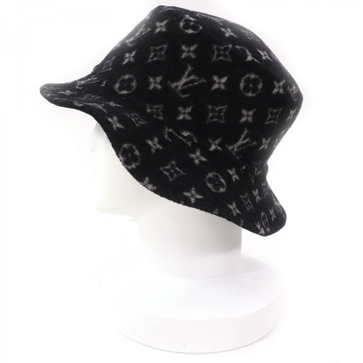 Louis Vuitton M76743 Bob Carry On M Wool Black Apparel