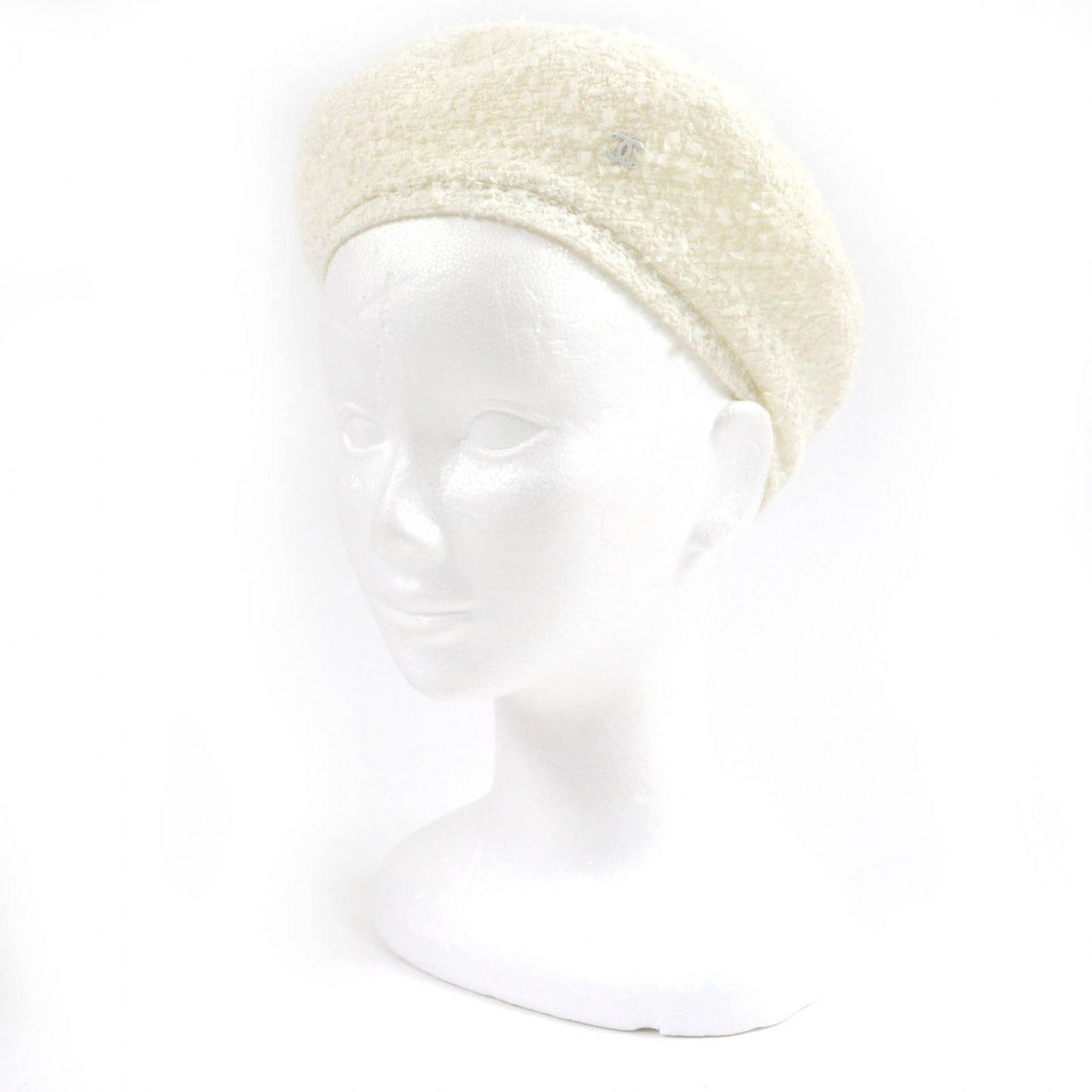 Chanel beret 19V polyamide M White Handbag