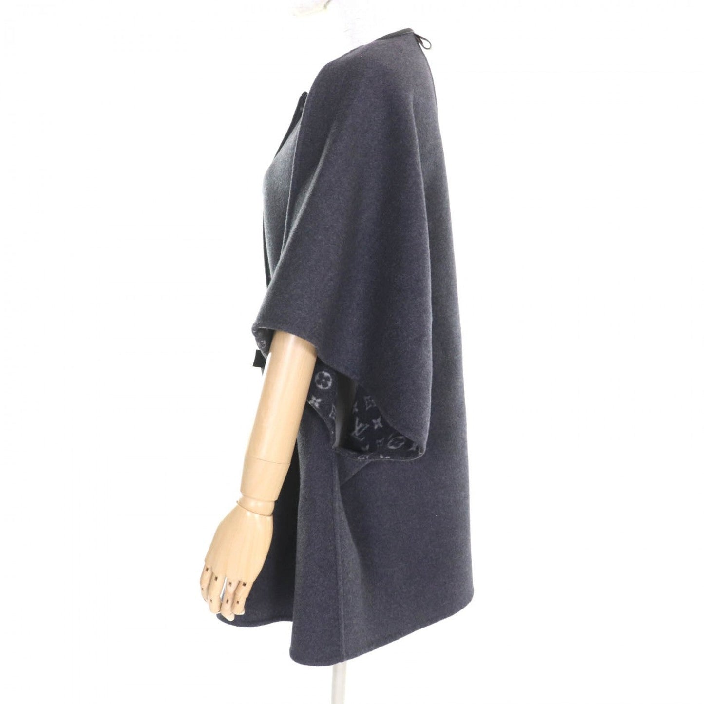 Louis Vuitton coat Charcoal 34 Wool Gray Apparel