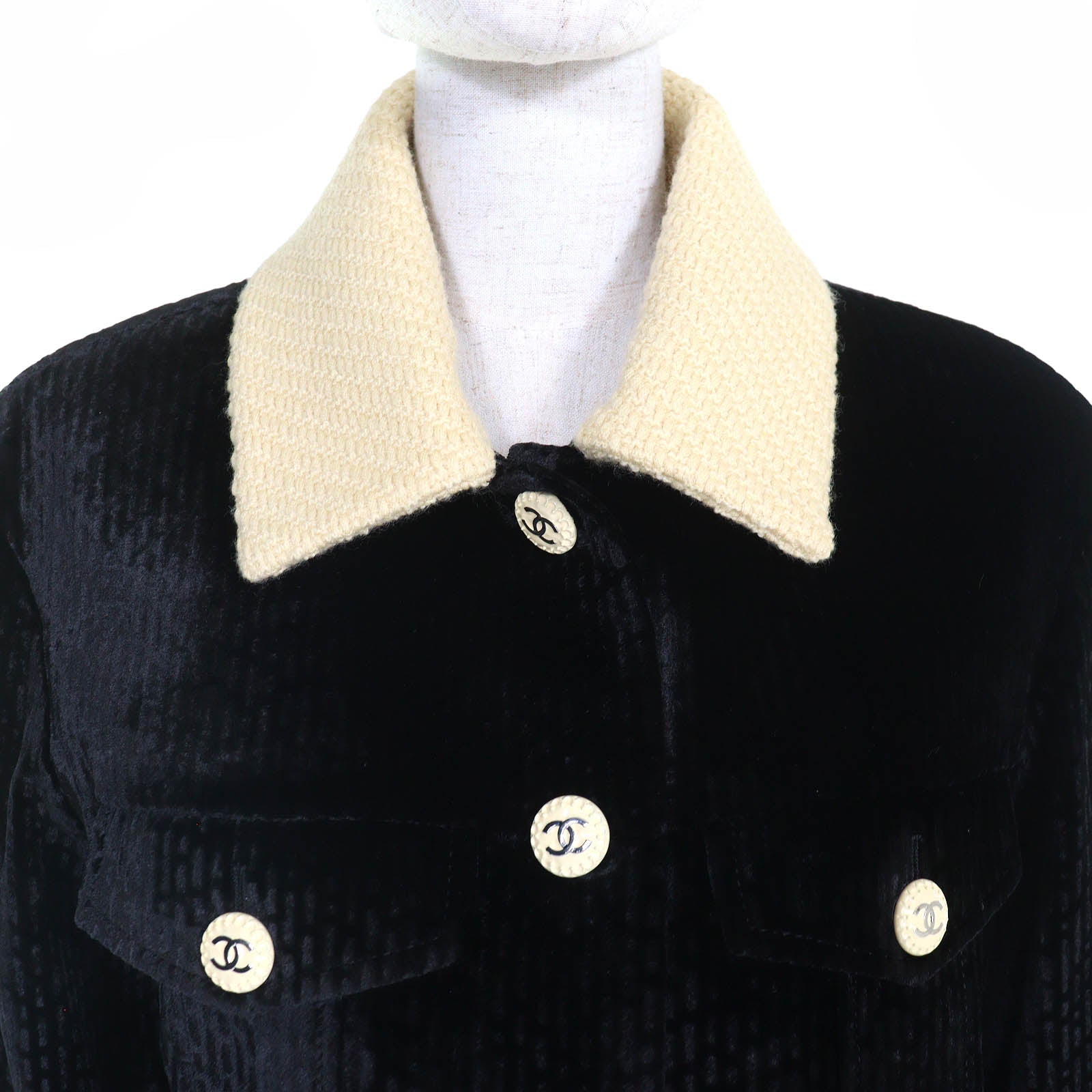 Chanel COCO Button Velvet Tweed Cropped Jacket