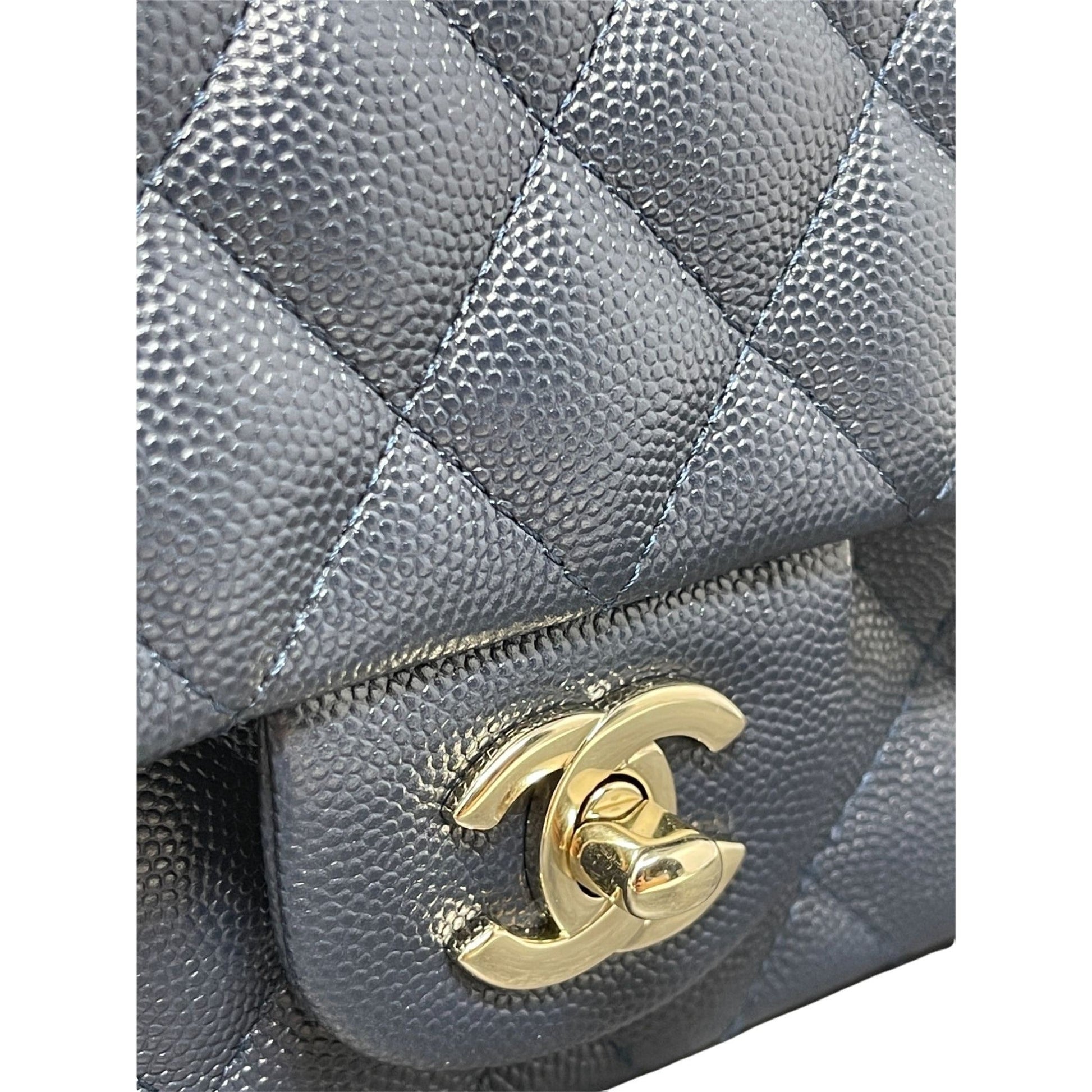 Chanel Chanel Caviar Quilted Mini Rectangular New - Dark Blue