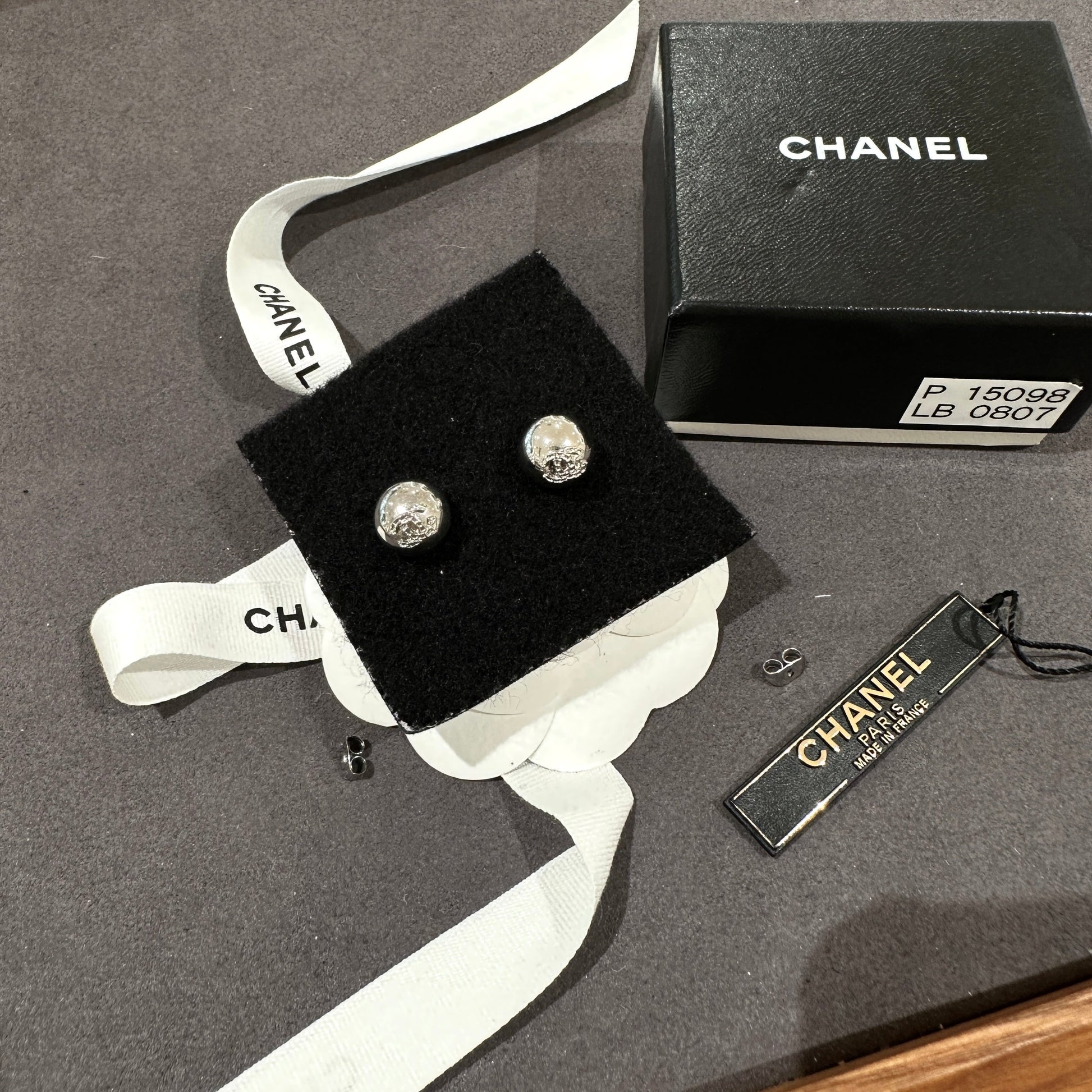 Chanel   earrings