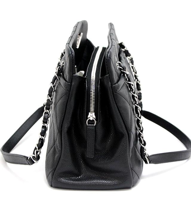Chanel Shoulder Bag Caviar Skin Matelasse Black