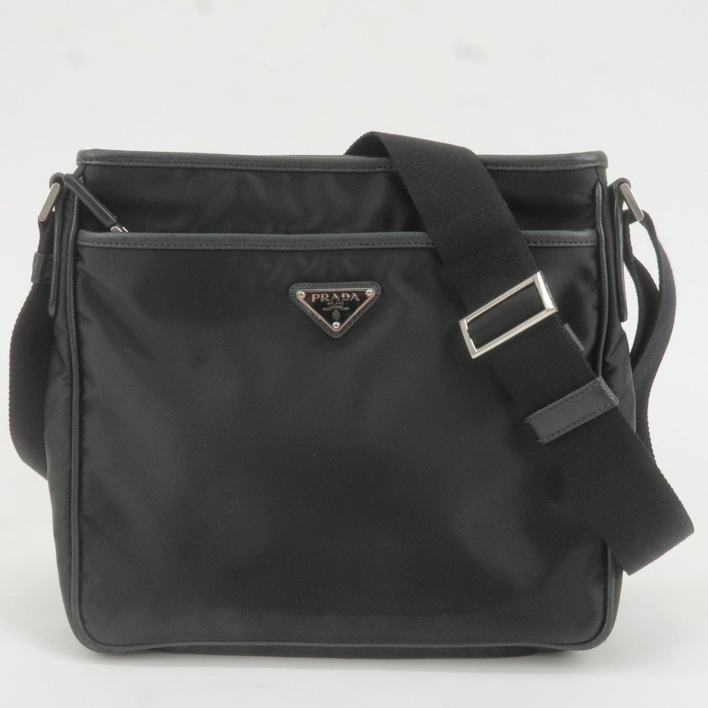 Prada Prada Nylon Leather Shoulder Bag Nero Black 2Vh797