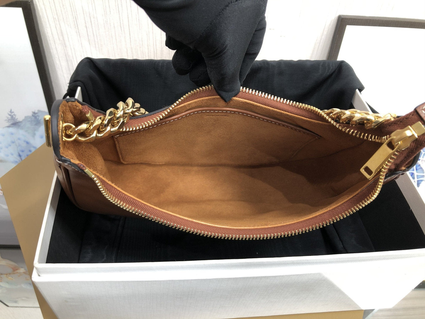 Top Quality Metop Qualityum Ava For Women Brown Chain Travel Bag