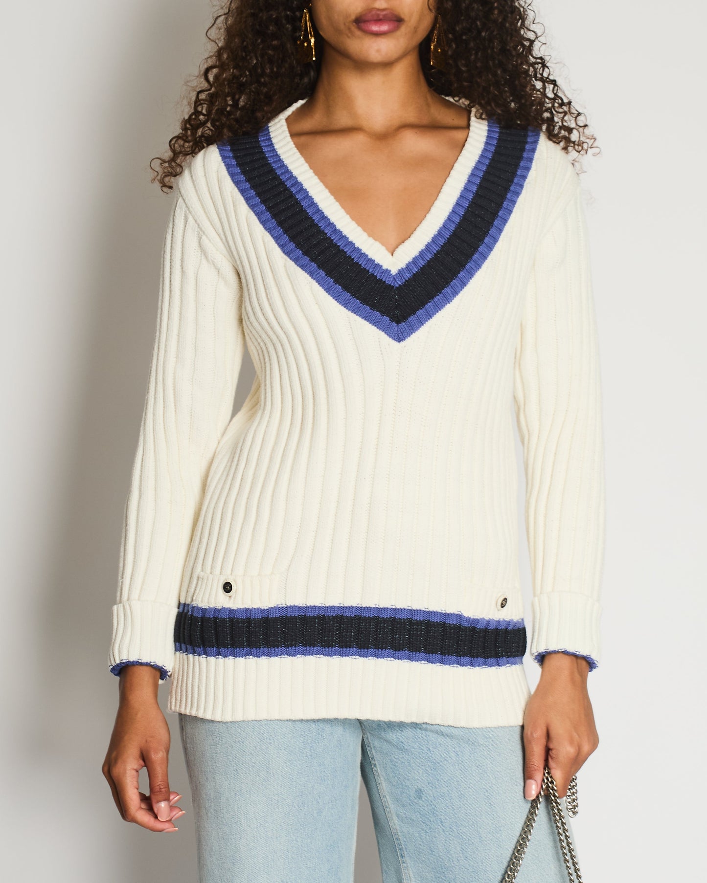 Chanel Resort White, Black And Navy V Neck Knit Jumper With Cc Button Details Size Fr 40 (Uk 12) Bag