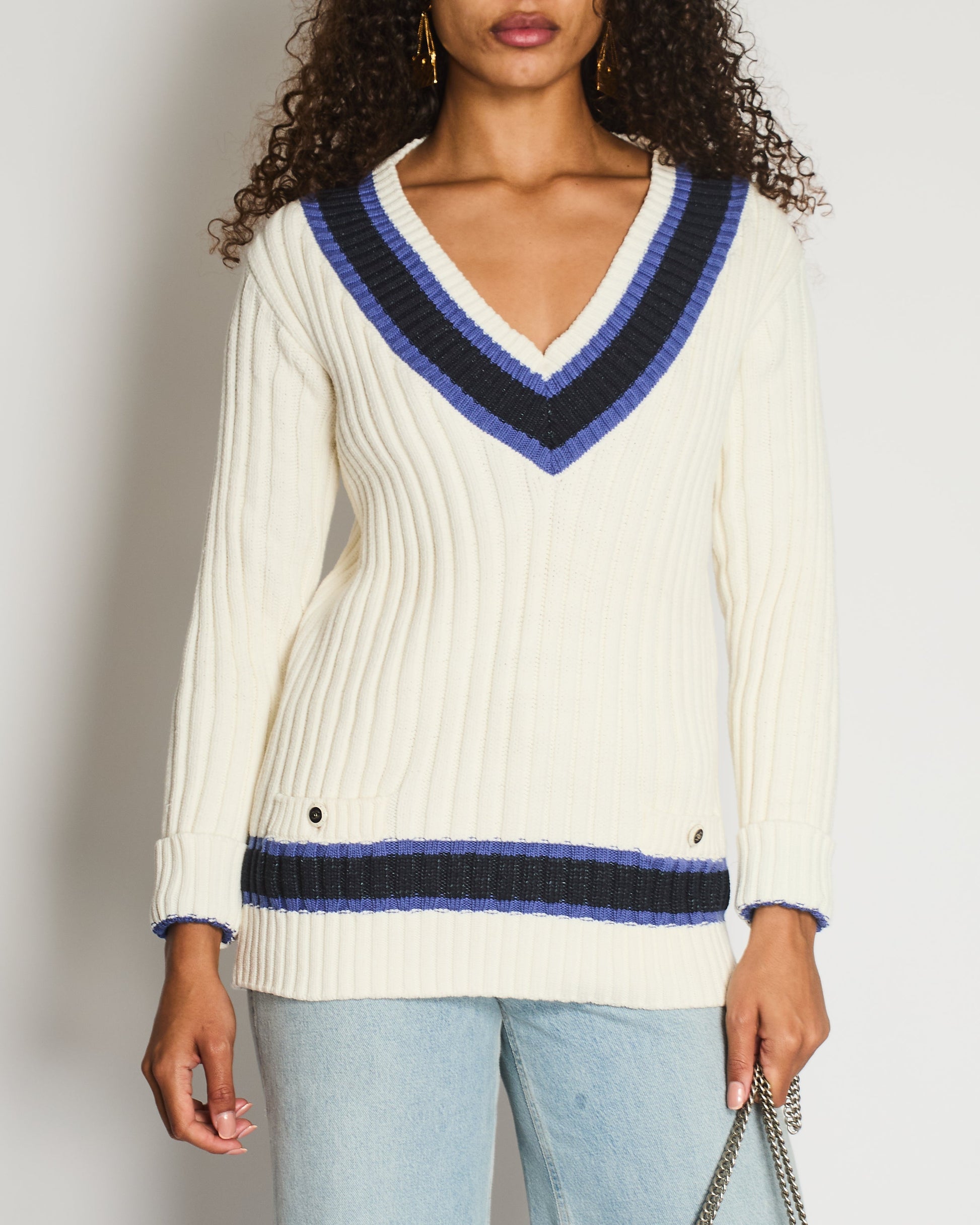 Chanel Resort White, Black And Navy V Neck Knit Jumper With Cc Button Details Size Fr 40 (Uk 12) Bag