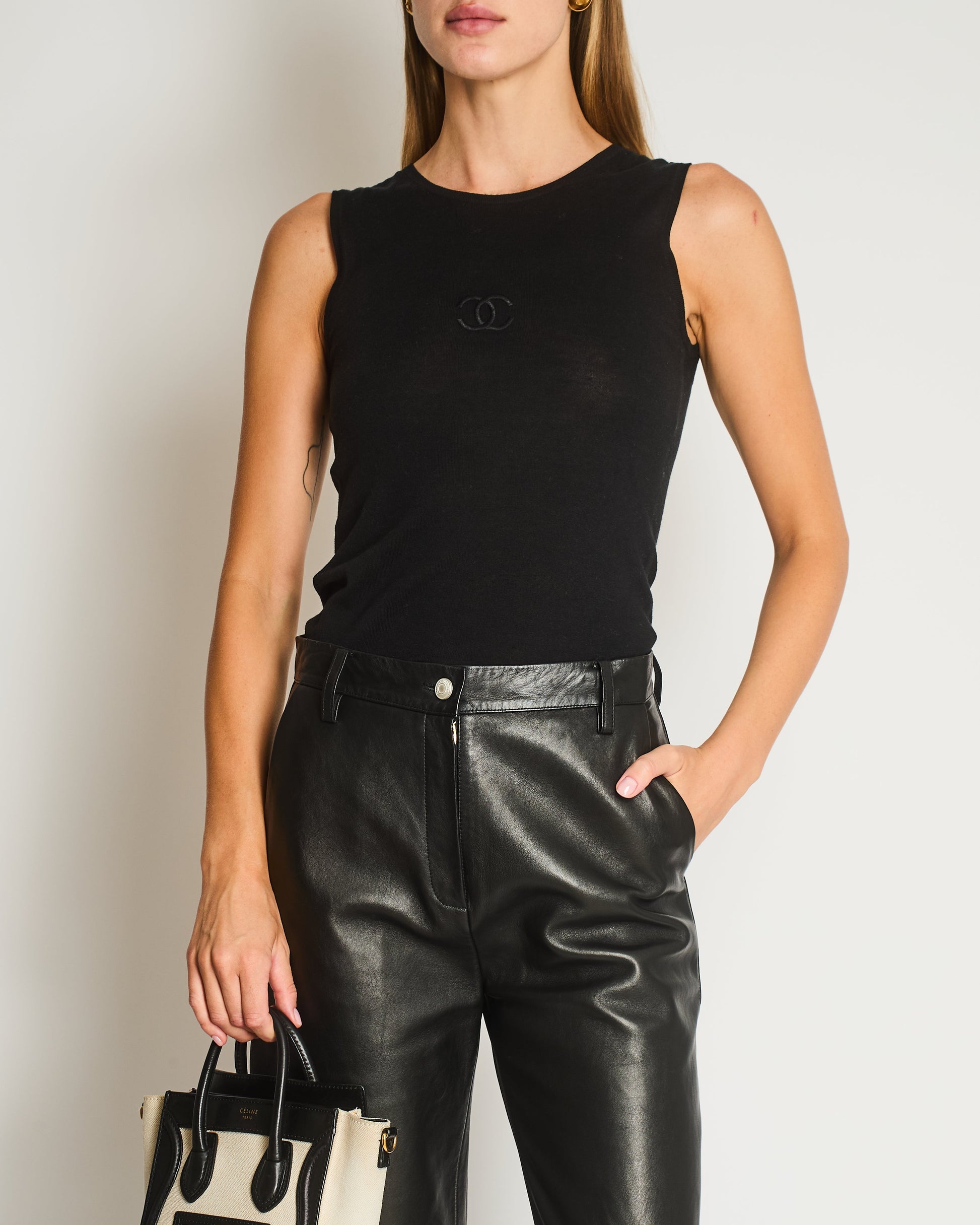 Chanel 95P Black Sleeveless Cotton Top With Stitched Logo And Gold Logo Buttons On The Shoulder Size Fr 36 (Uk 8)