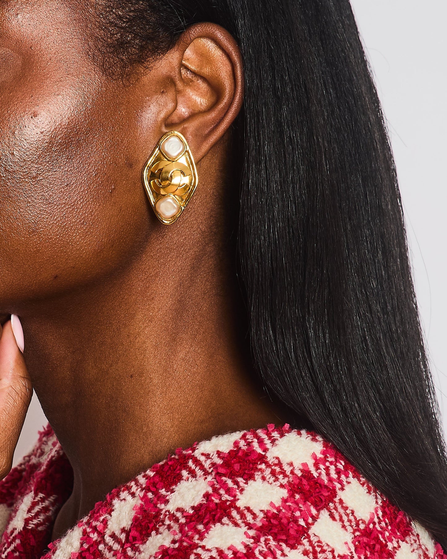Chanel   95P Gold Rhombus Shaped Clip on Earrings with Mother of Pearl and CC Logo