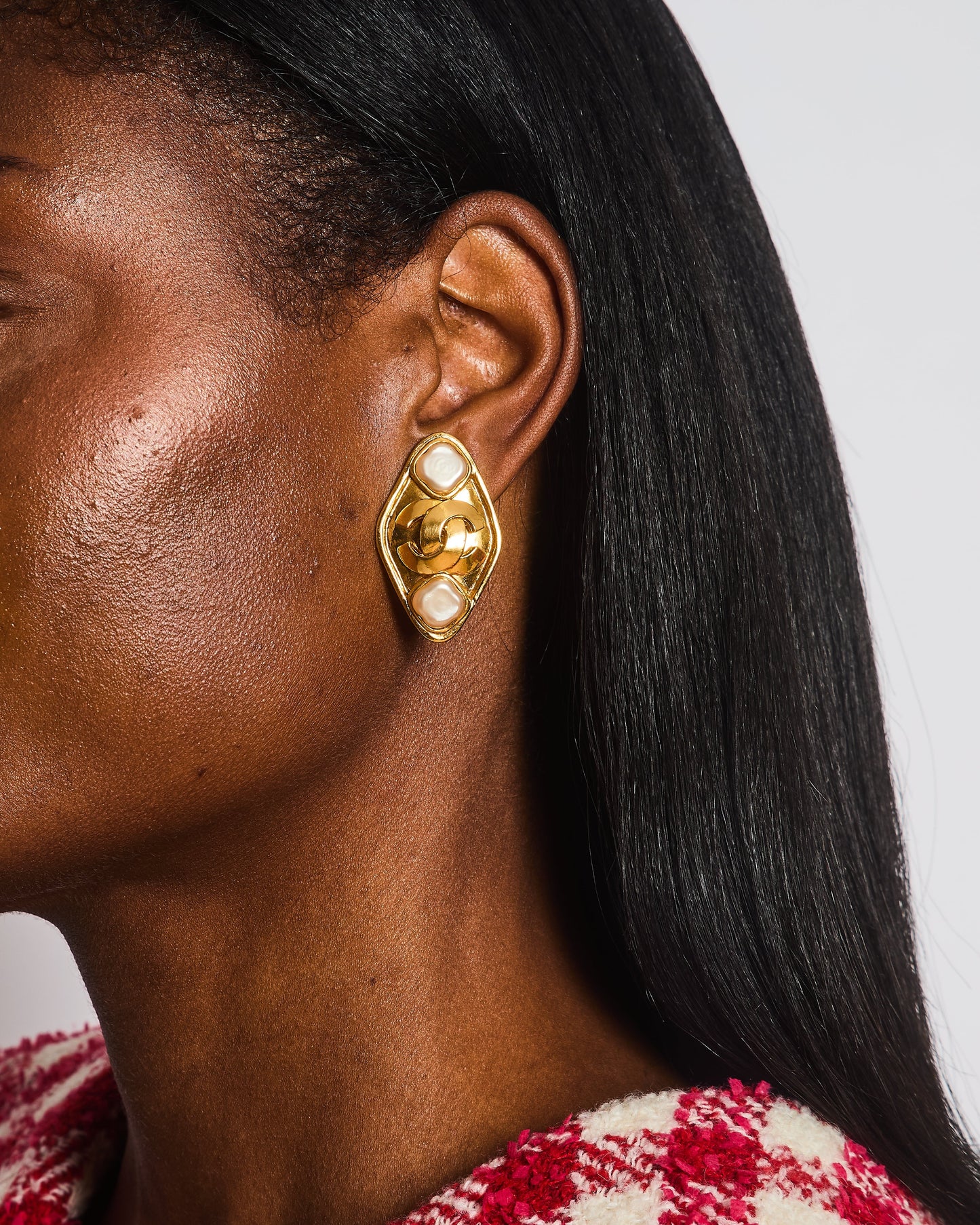 Chanel   95P Gold Rhombus Shaped Clip on Earrings with Mother of Pearl and CC Logo