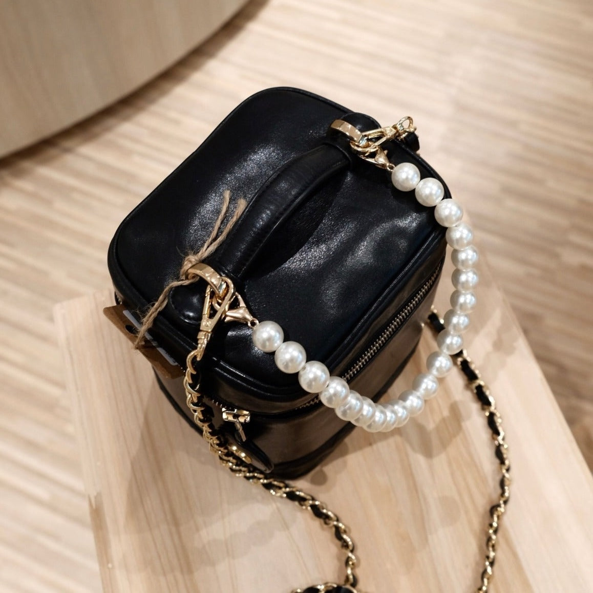 Chanel   lambskin wash handbag