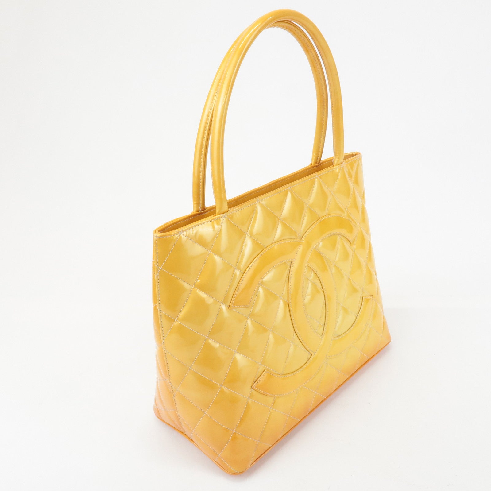 CHANEL Matelasse Patent Leather Medalion Tote Bag Yellow A01804