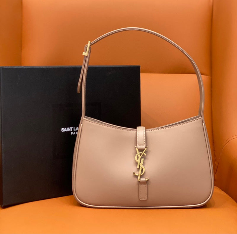YSL Saint Laurent Ysl Saint Saurent Bags 230 Travel Bag