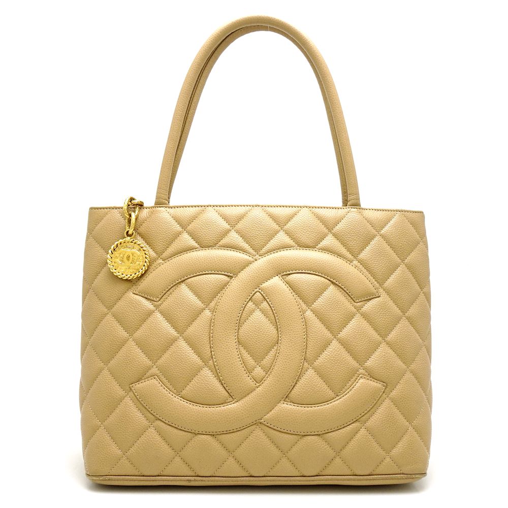 Chanel Reissue Tote Bag Caviar Skin Metal Fittings Beige Gold Fittings 1