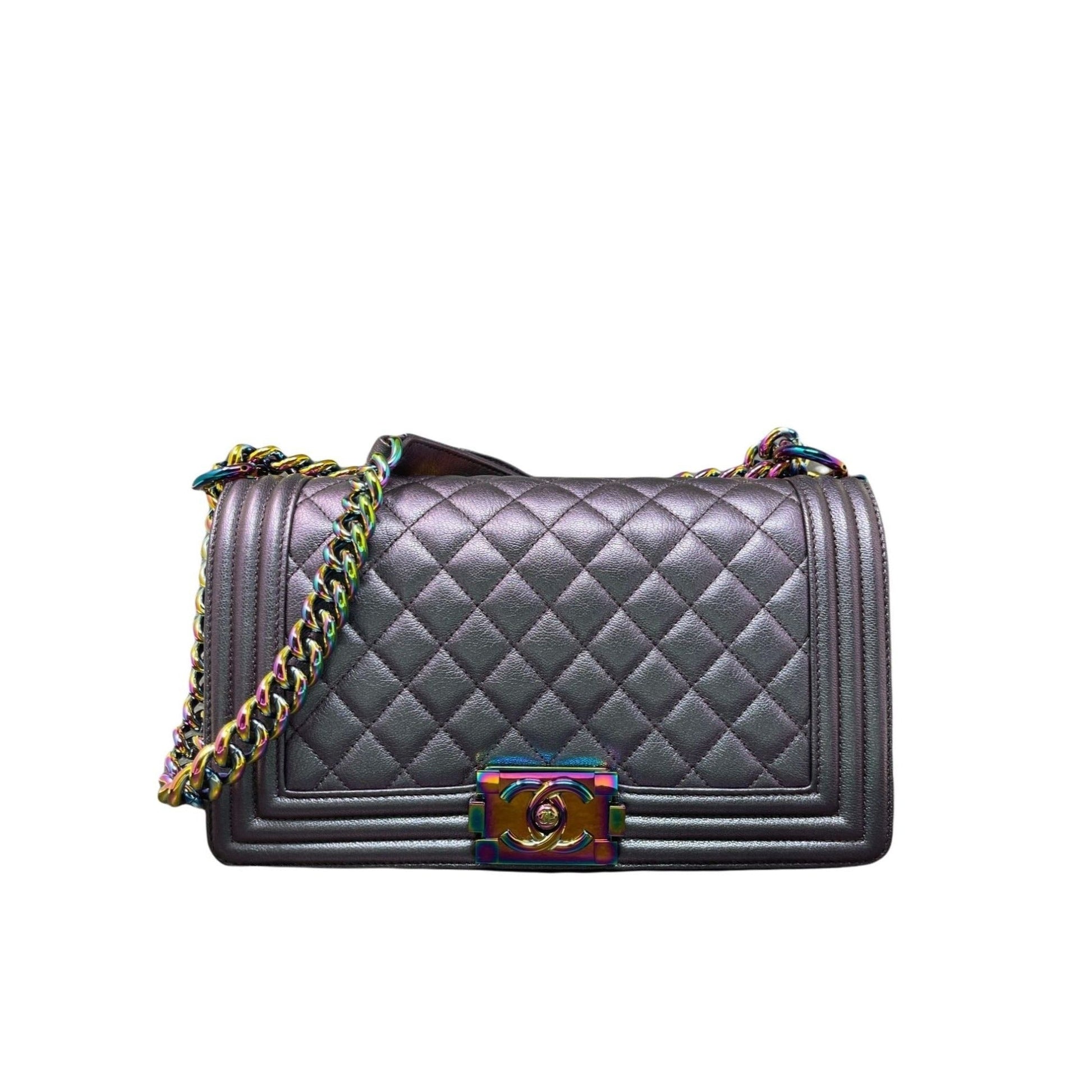 Chanel Chanel Boy New Bag Quilted Iridescent Goatskin Old Medium - Purple