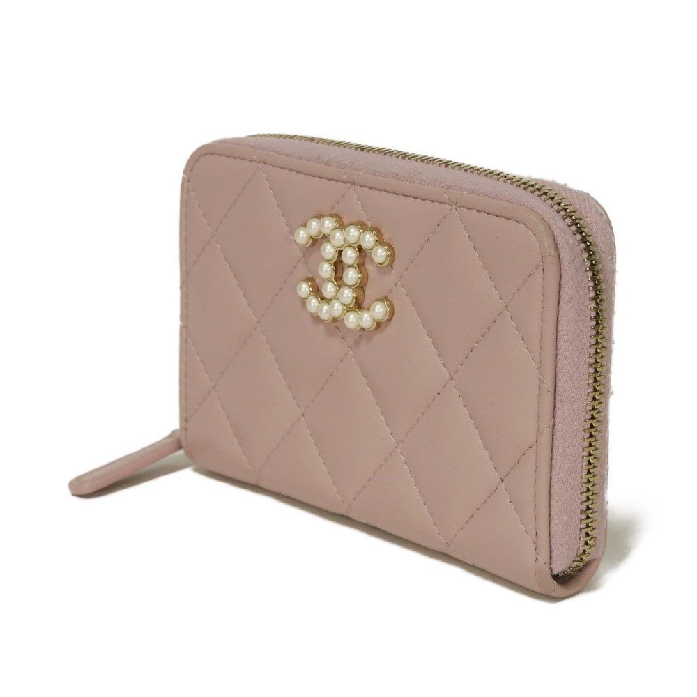 Chanel Coin lambskin Matrasse Coco Pearl Zip Pink Beige Wallet Case
