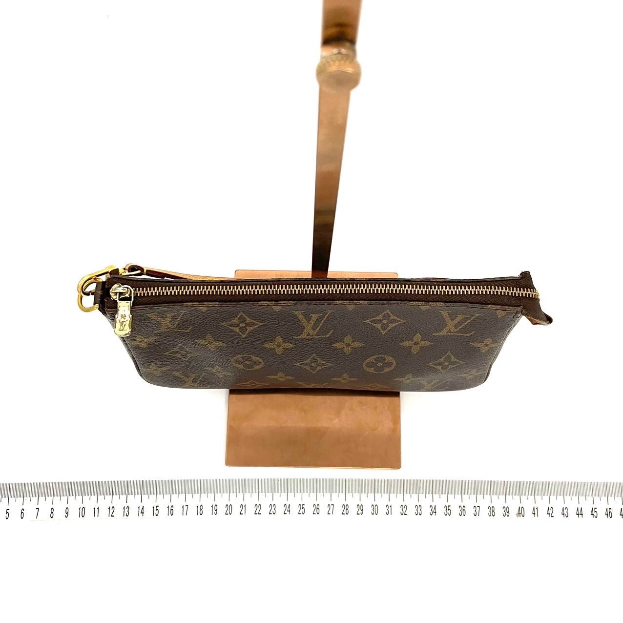 Louis Vuitton pochette accessoires classic Modern Brown Clutch Bag