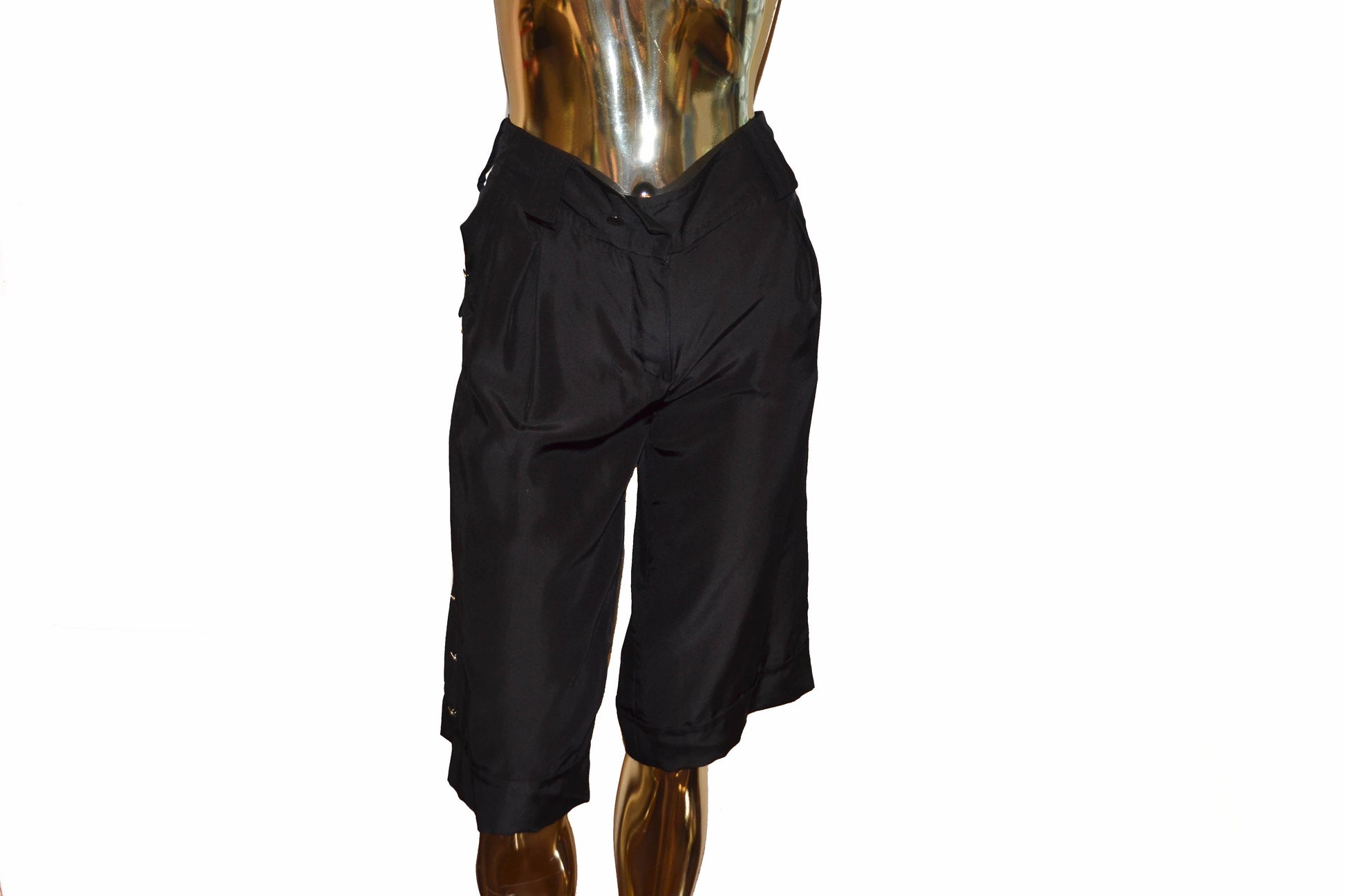 Louis Vuitton Black 100% Silk Capri Pants Size 34