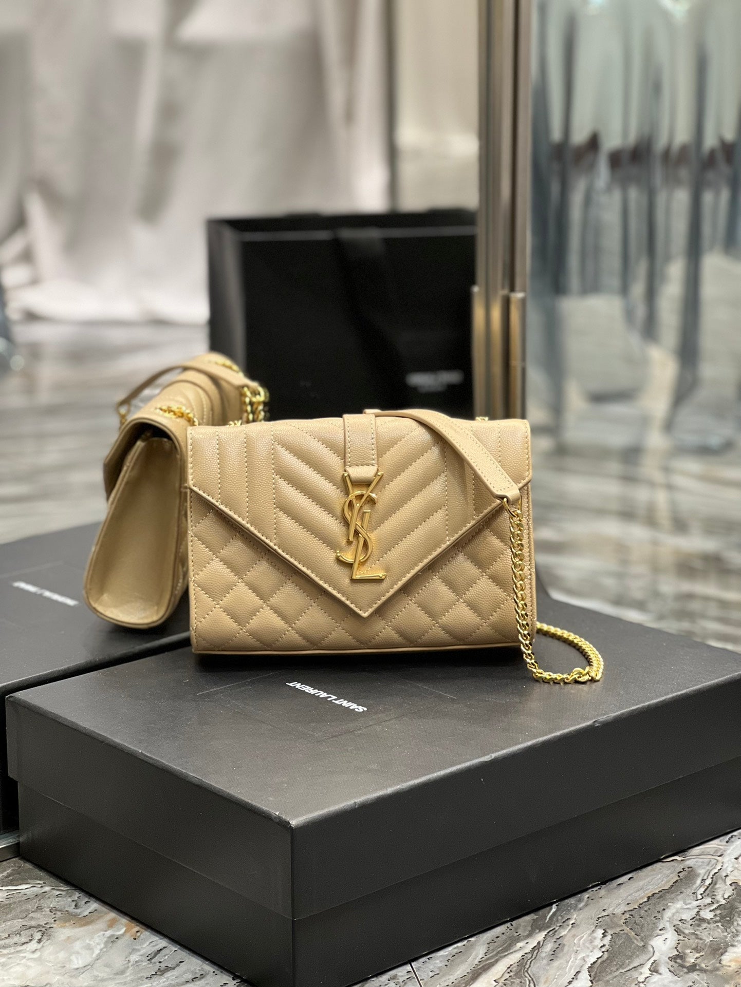 YSL Saint Laurent Dark Mix 8in 21cm Matelasse Beige Small Handbag