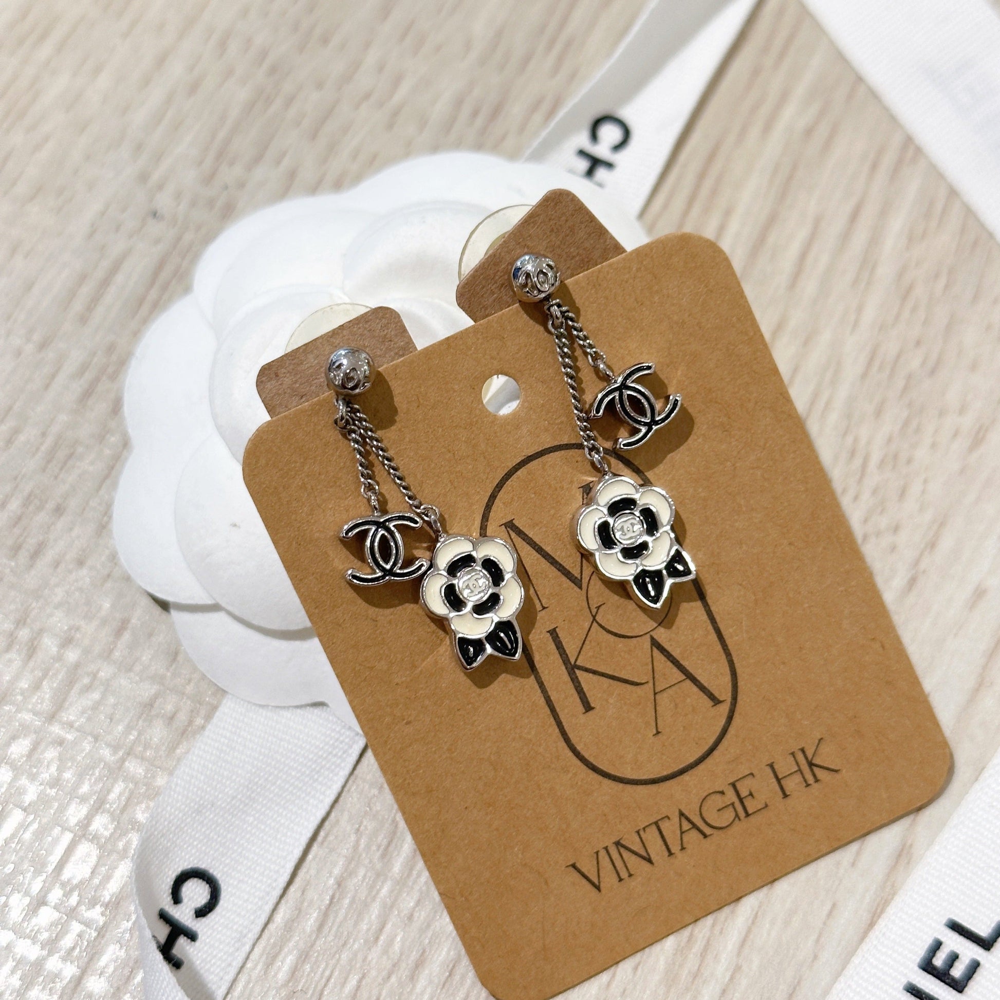 Chanel   earrings