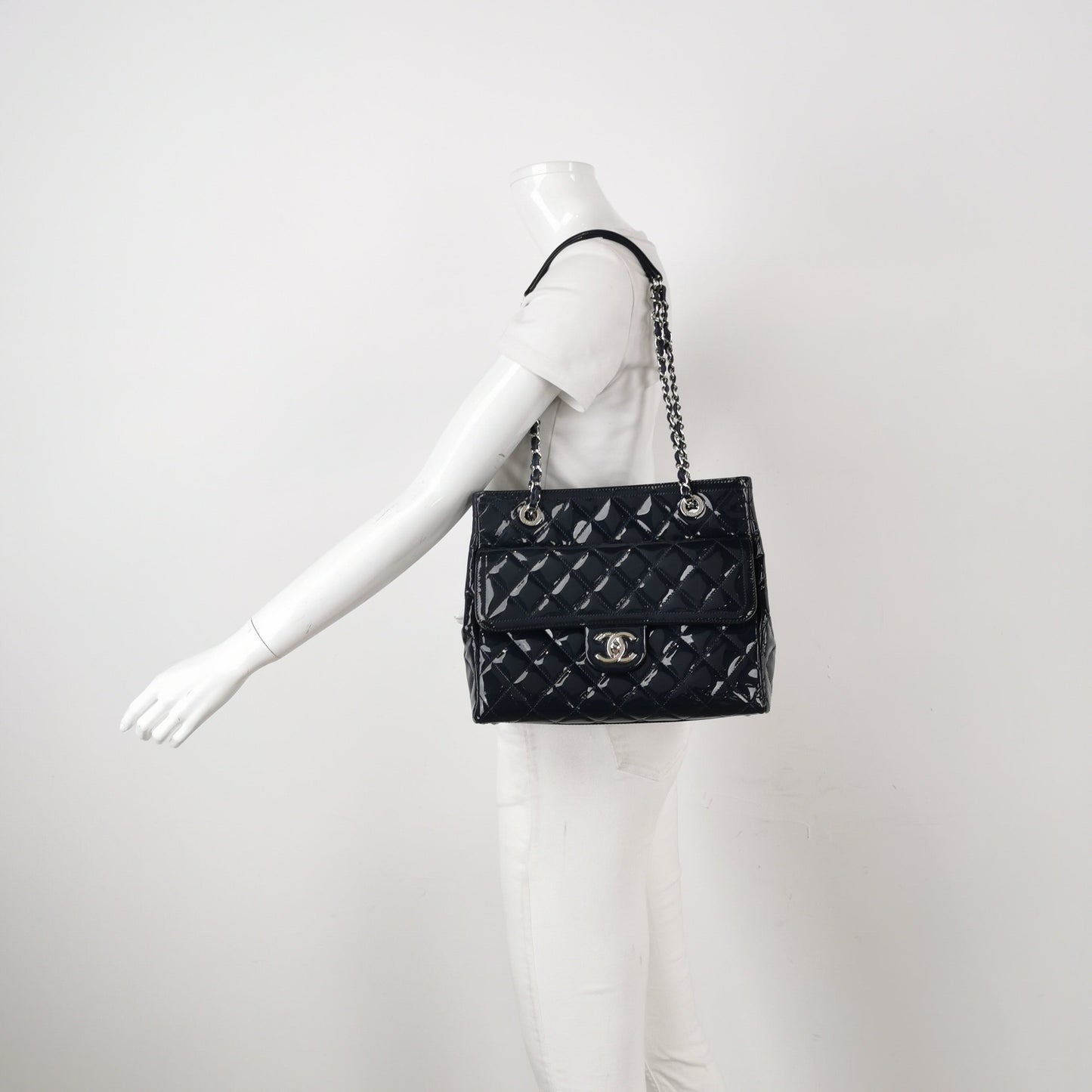 Chanel Coco Shine Quilted Patent Hardware -15 Black Silver Small Leather Tote Bag
