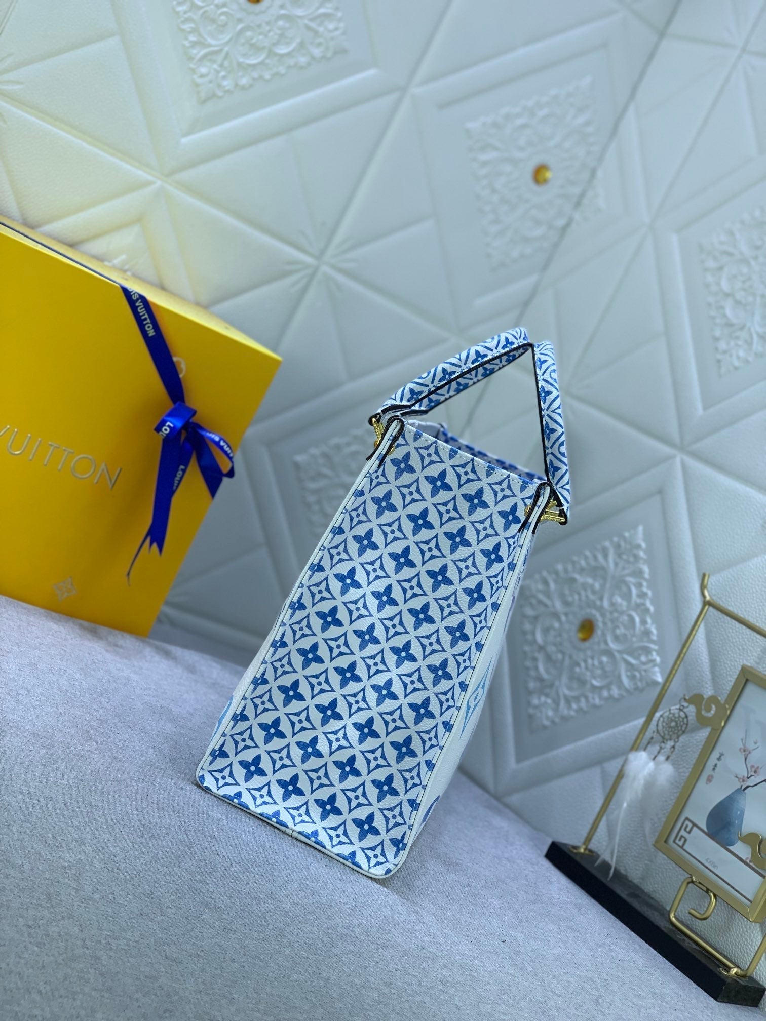 EN - Luxury LUV 819 Travel Bag