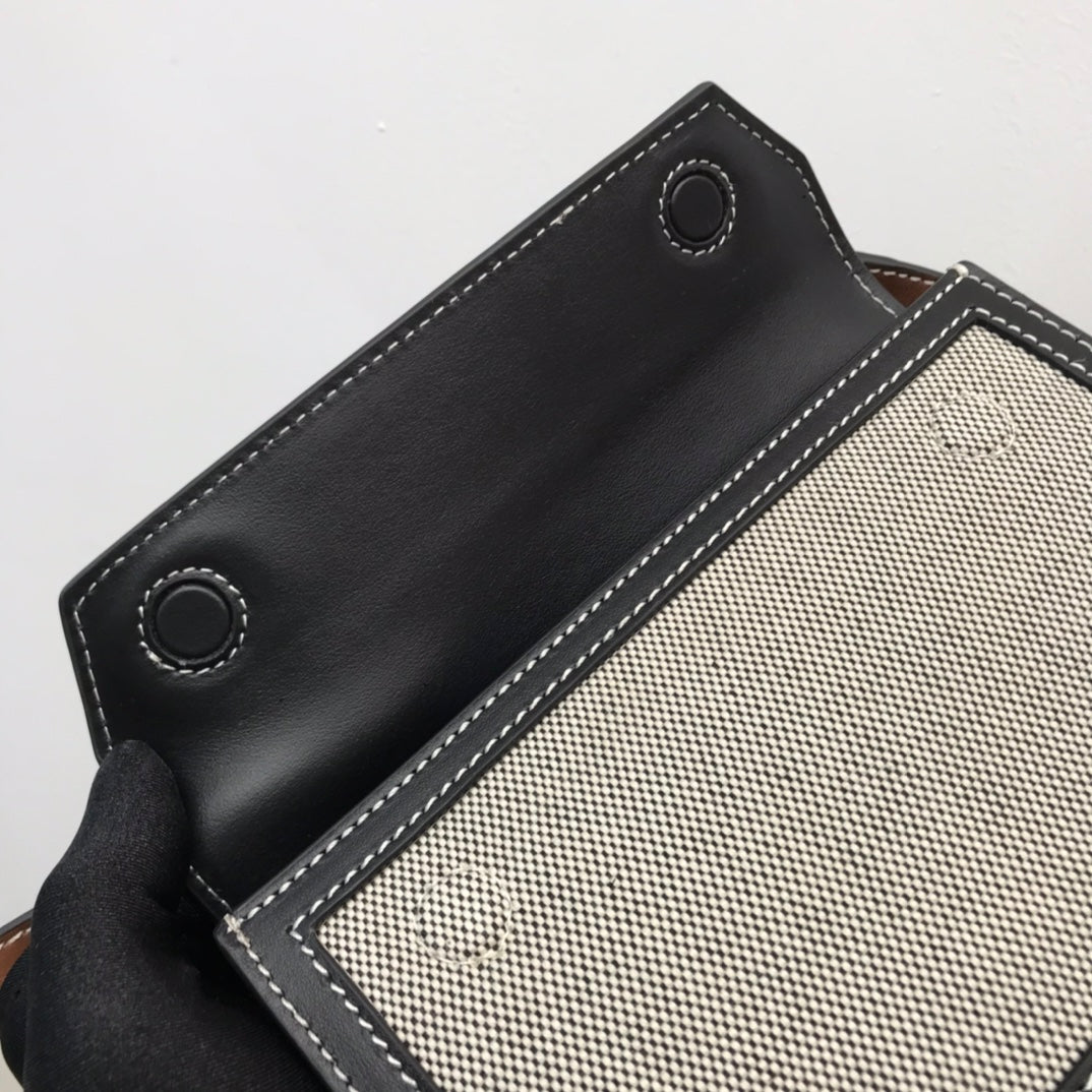 Top Quality Horseferry Print Title Bag With Black Mini Travel Bag 80428521 8545
