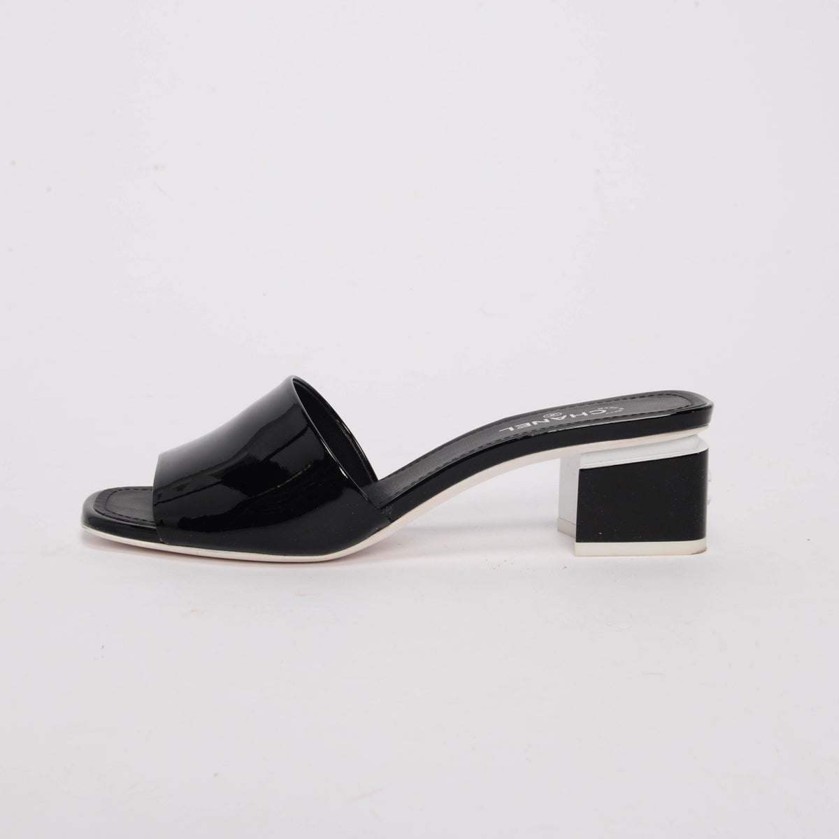 Chanel Black Patent CC Mules 37 for Women